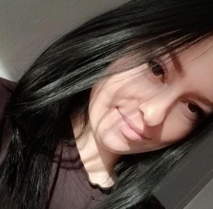 Webcam chat profile for Ralina: Ask about my Hobbies