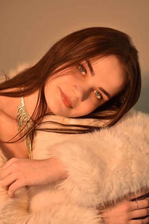 Webcam chat profile for AstraGirl