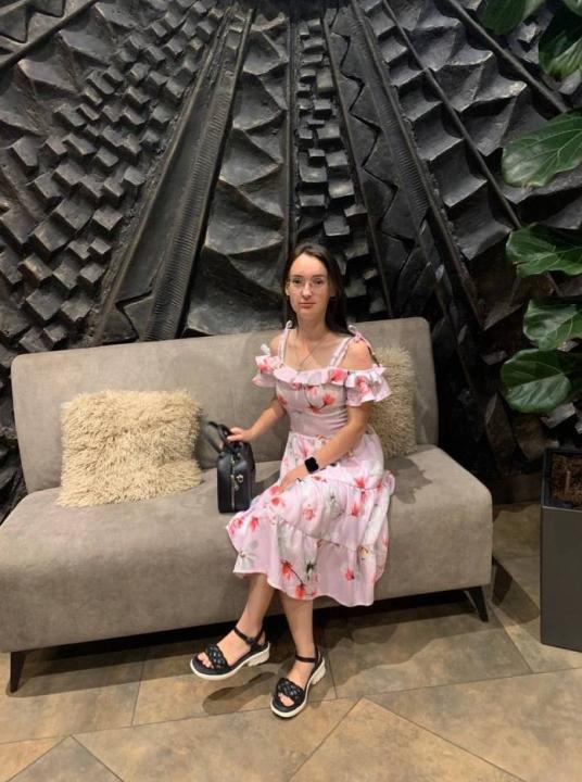 Webcam chat profile for FeralBerry