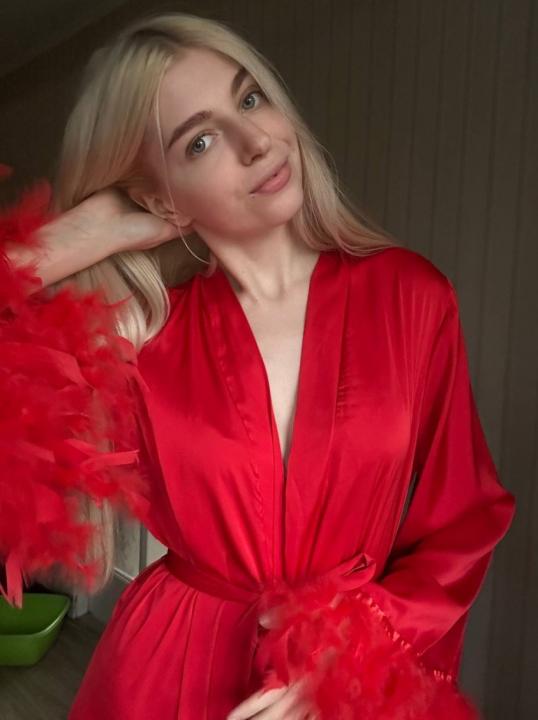 Webcam chat profile for Joliee: Ask about my Hobbies