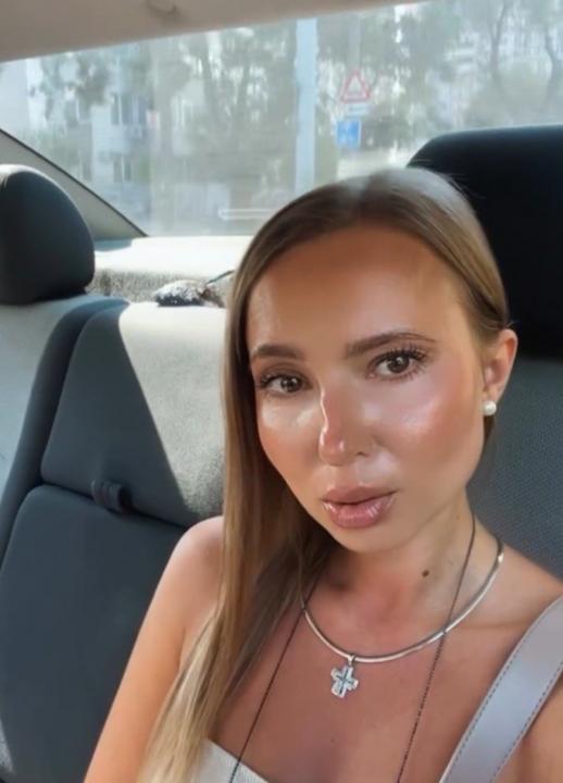 Webcam chat profile for Ni1ka: Ask about my Hobbies