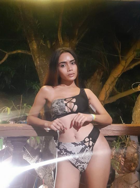 Webcam chat profile for patriciaboller: Bondage & discipline