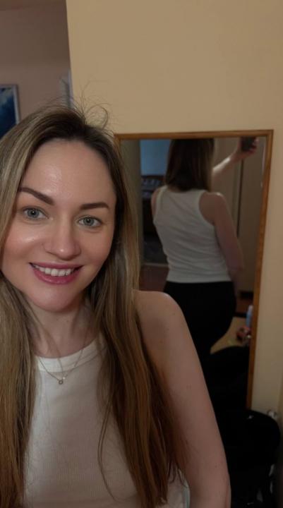 Webcam chat profile for Zaylinn: Ask about my Hobbies