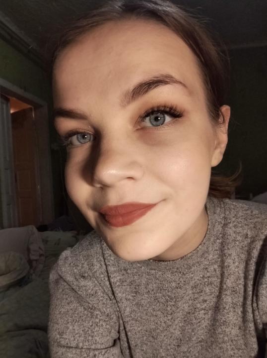 Webcam chat profile for AstraGirl