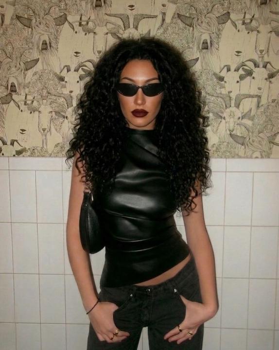 Webcam chat profile for NoirEmpress333: Leather