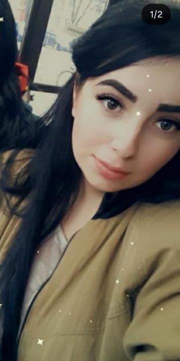 Webcam chat profile for SweetCheeks11