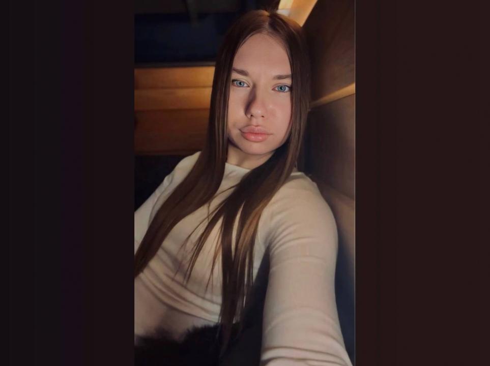 Webcam chat profile for LinaMirey: Outfits