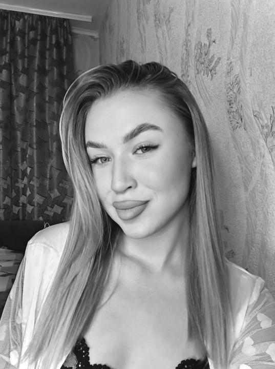 Webcam chat profile for lisaabet: Bondage & discipline