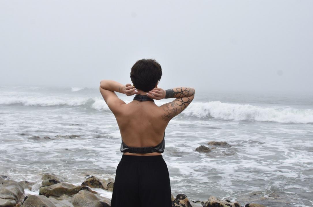 Webcam chat profile for LittleMiss: Piercings & tattoos