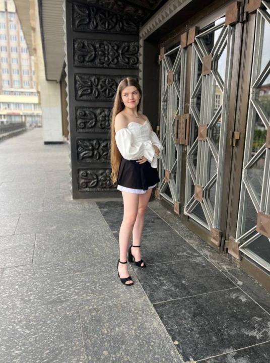 Webcam chat profile for Milla01