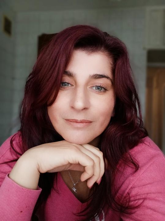 Webcam chat profile for Mia44: Travel