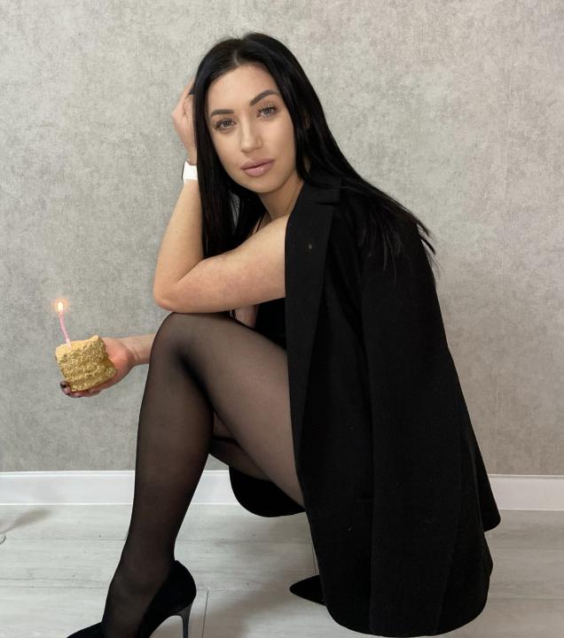 Webcam chat profile for SaltyKiss: Fitness