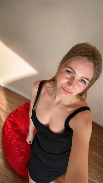 Webcam chat profile for magdakiss