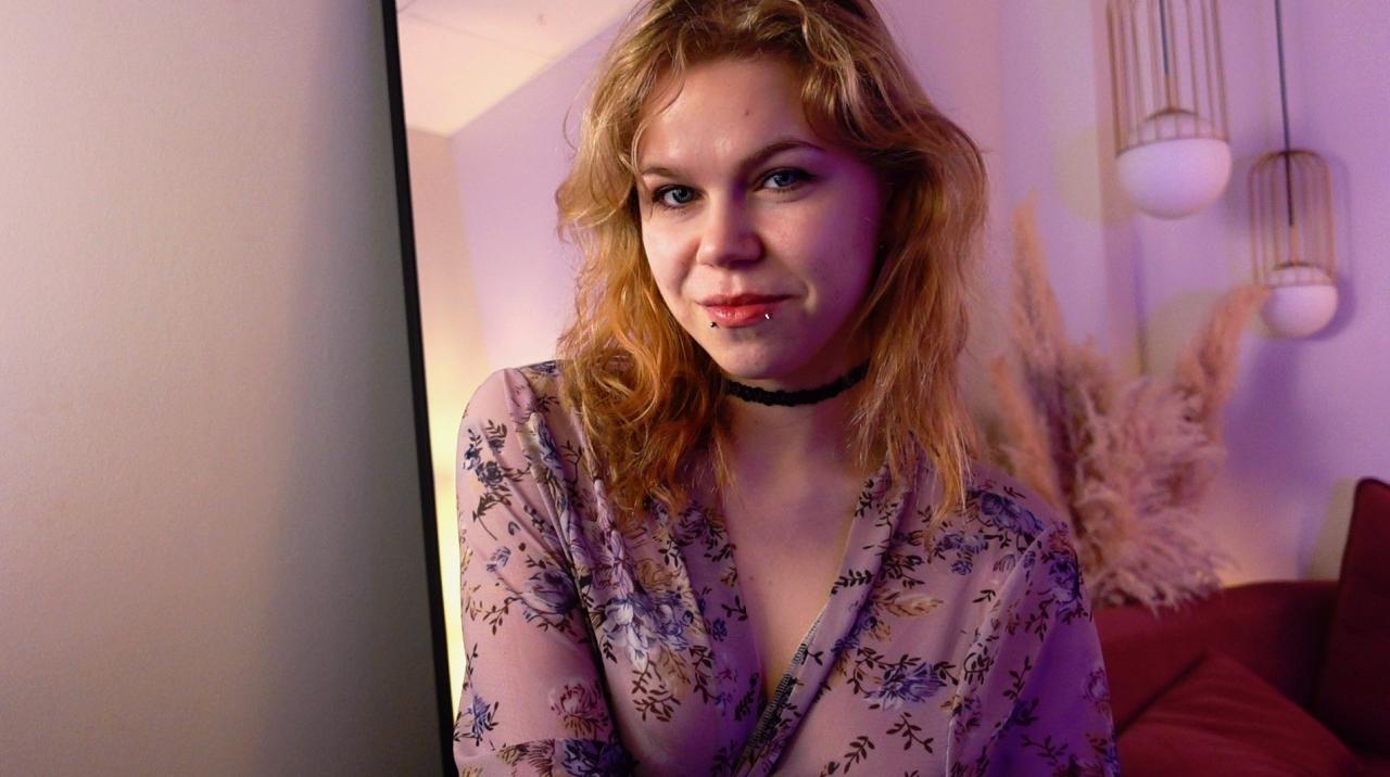 Webcam chat profile for ElizabethVane: Legs, feet & shoes