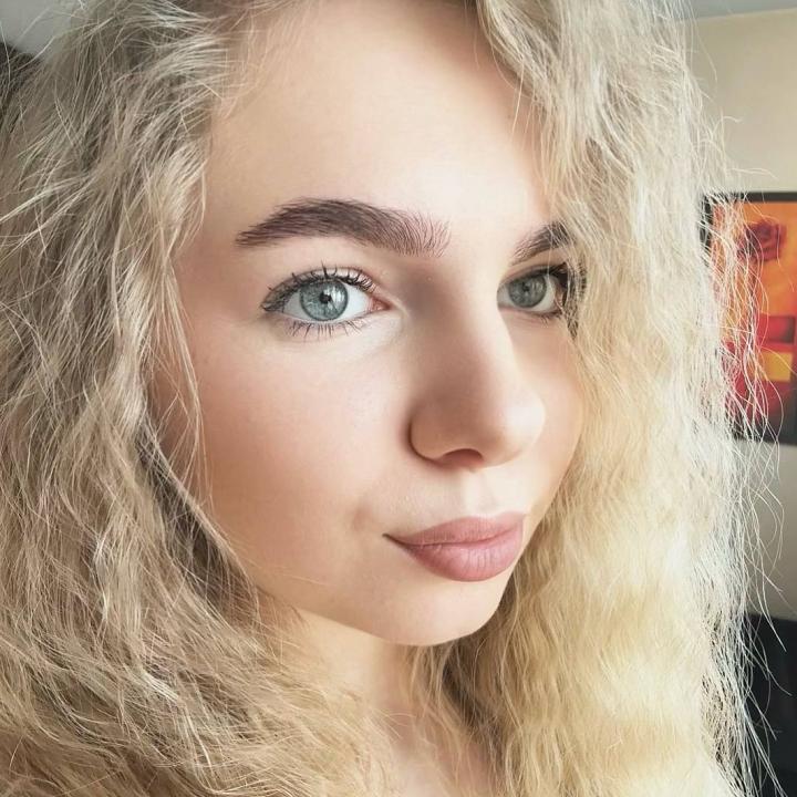 Webcam chat profile for Jessiebell1