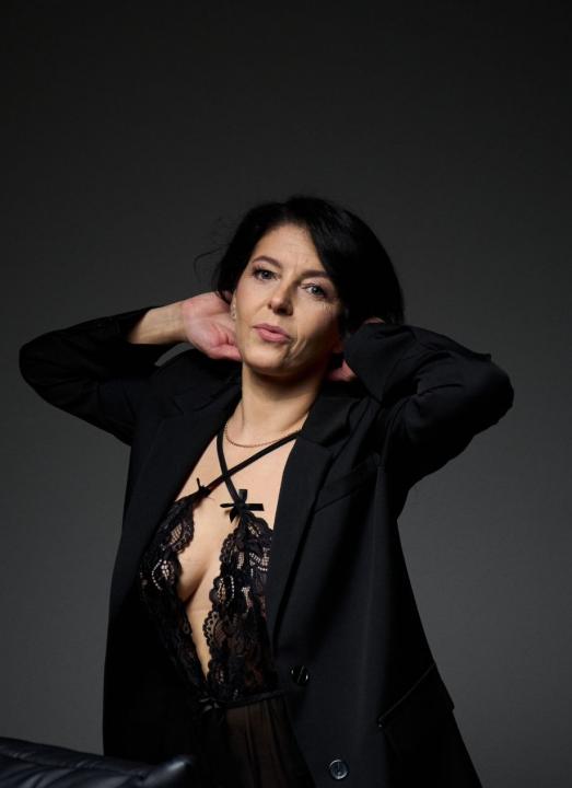 Webcam chat profile for FlowerWomann1