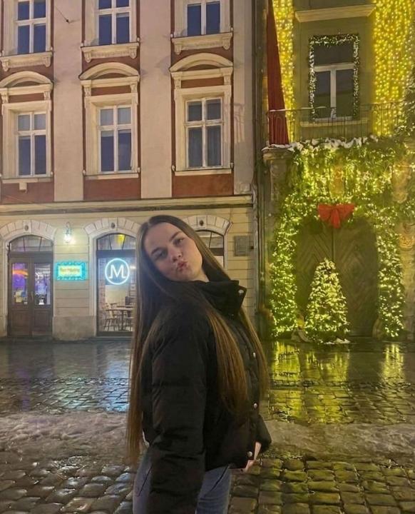 Webcam chat profile for AstraGirl