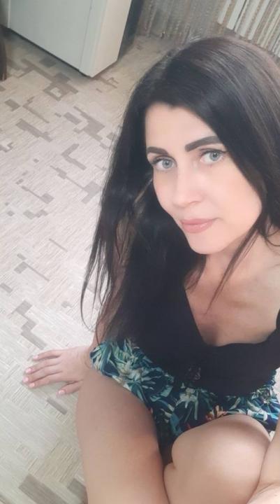 Webcam chat profile for D1ana