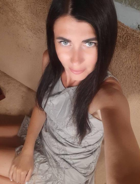 Webcam chat profile for D1ana