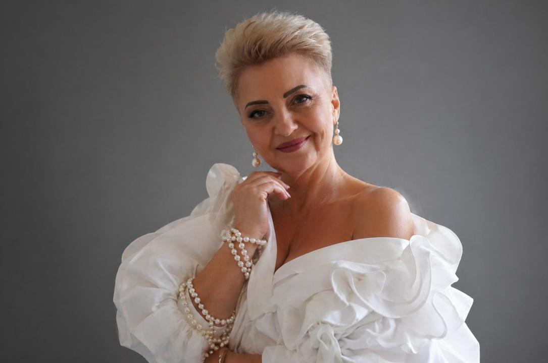 Webcam chat profile for Ariya: Outdoor Activities