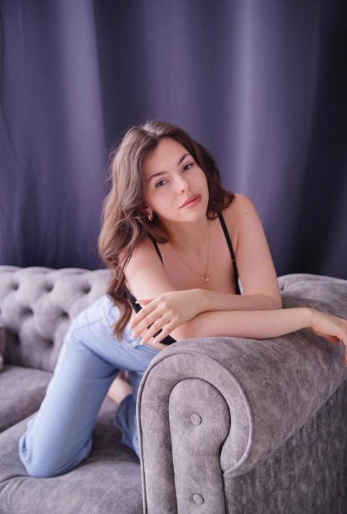 Webcam chat profile for itsmealexxxa: Lingerie & stockings