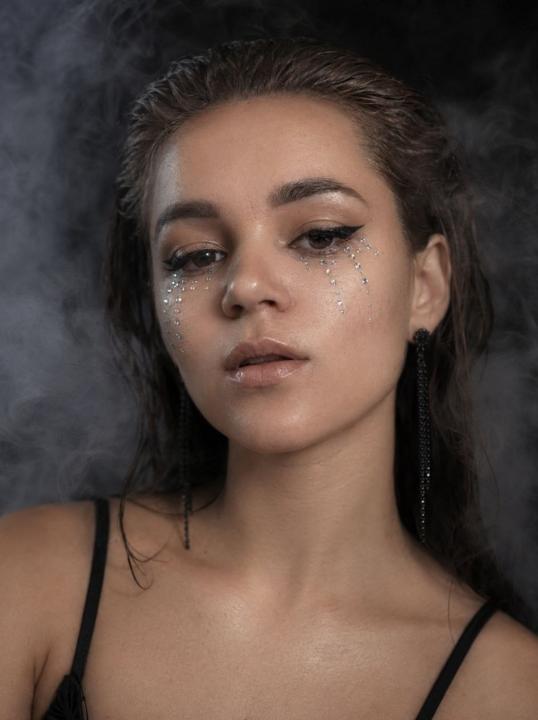 Webcam chat profile for Nensi: Outfits