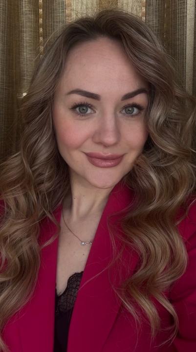 Webcam chat profile for Zaylinn: Ask about my Hobbies