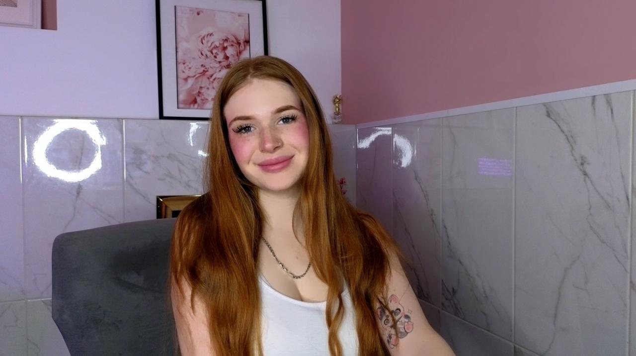 Webcam chat profile for RinKittyy: Legs, feet & shoes