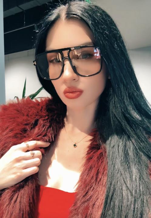 Webcam chat profile for AlisaSecrtAgent: Bondage & discipline