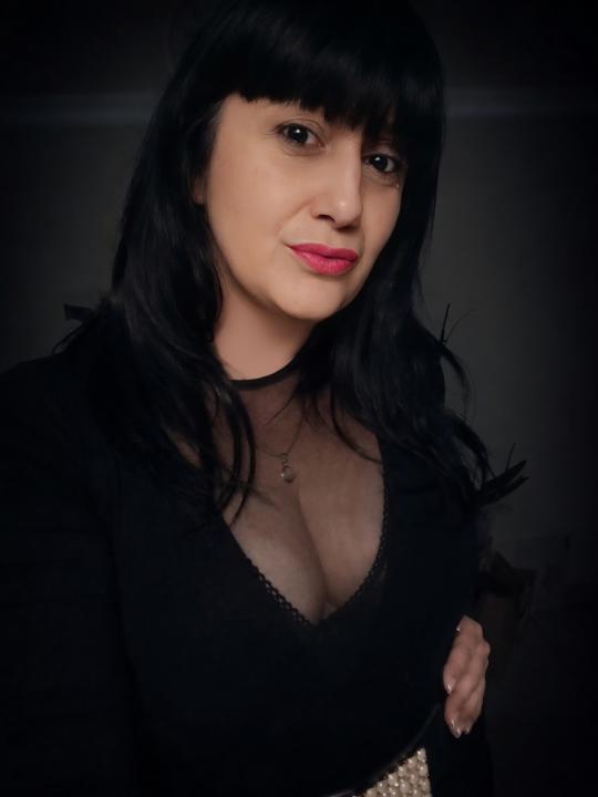 Webcam chat profile for Anda: Dominatrix
