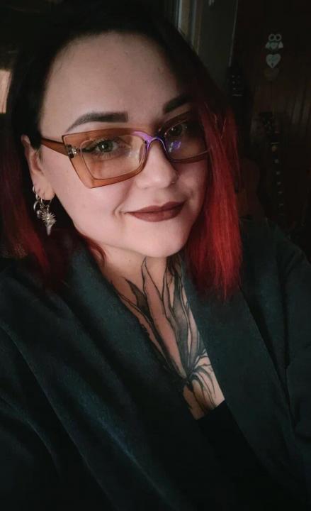 Webcam chat profile for TrueAlice: Cooking