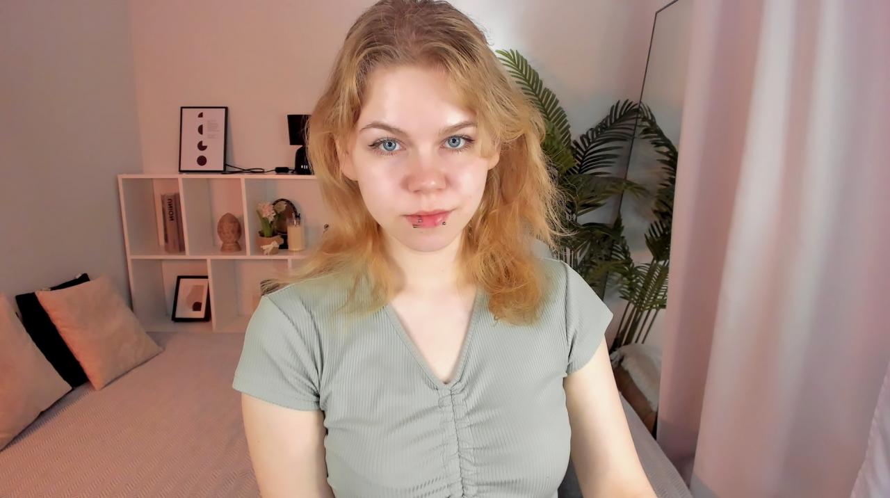 Webcam chat profile for ElizabethVane: Legs, feet & shoes