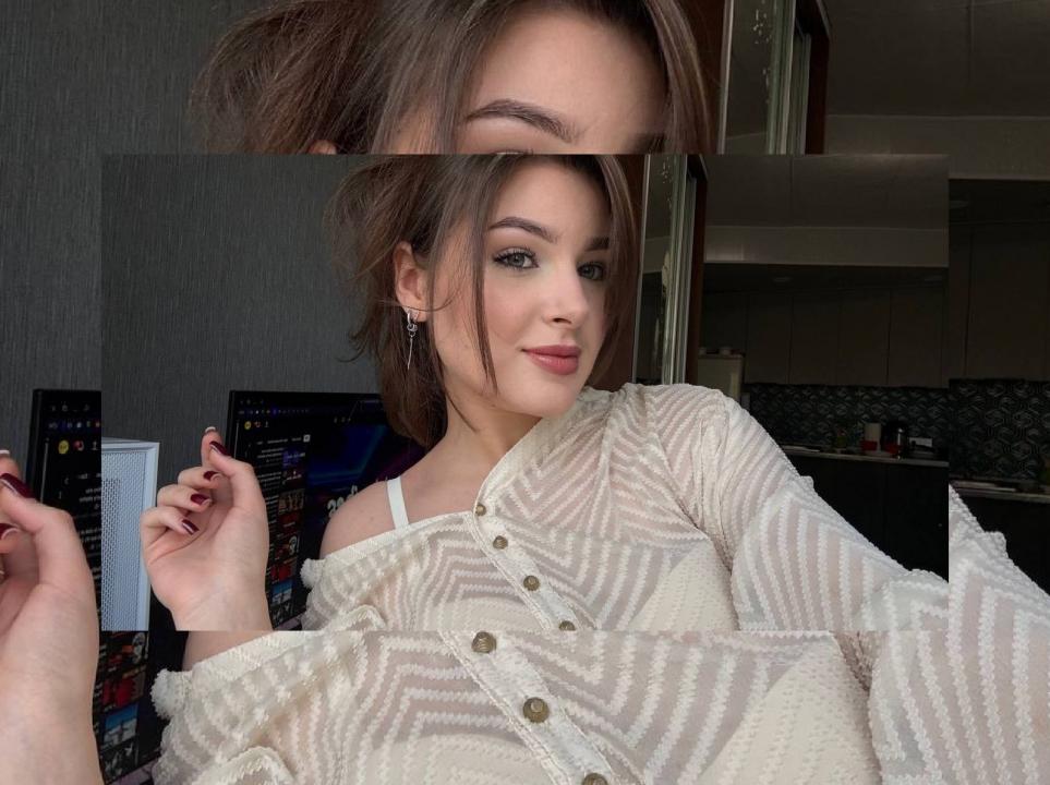 Webcam chat profile for Lumia: Outfits
