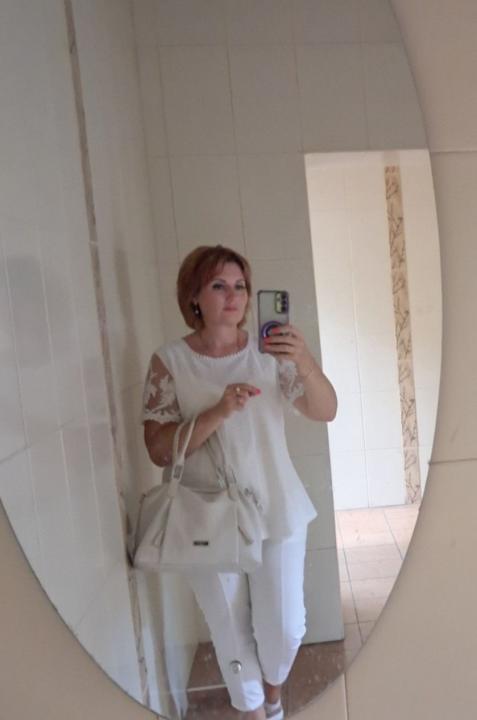 Webcam chat profile for ClaraSoul: Outfits
