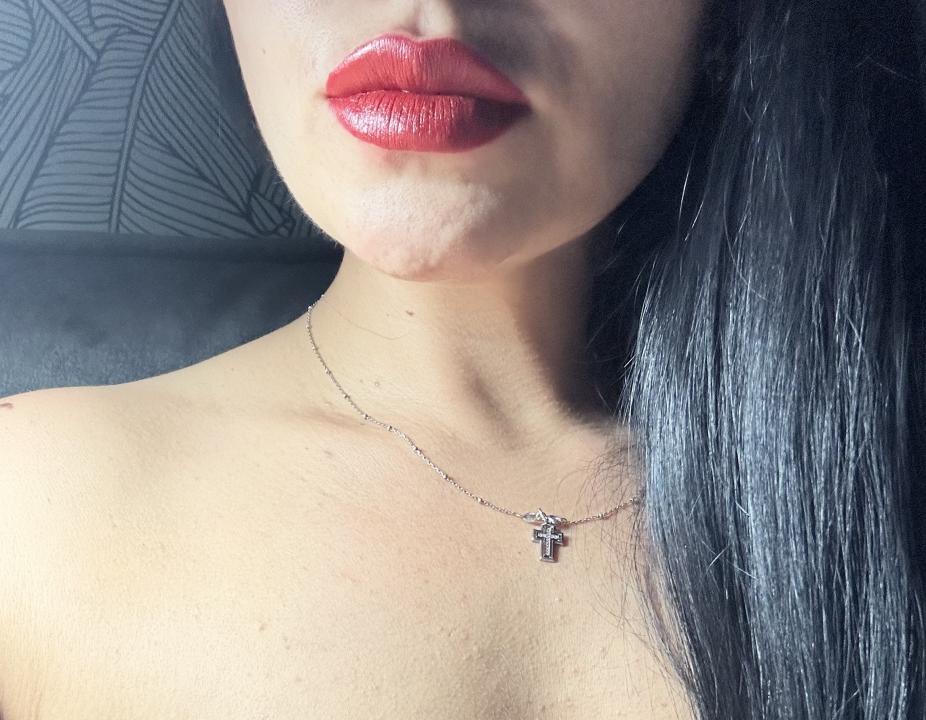 Webcam chat profile for LinaHarmony: Outfits