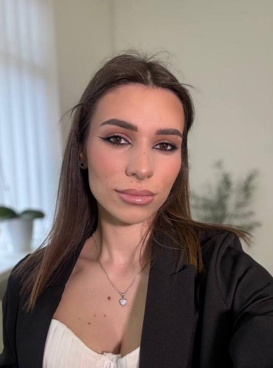 Webcam chat profile for MilaMilkA