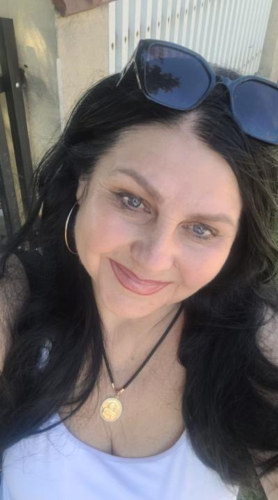 Webcam chat profile for Maurelle: Ask about my Hobbies
