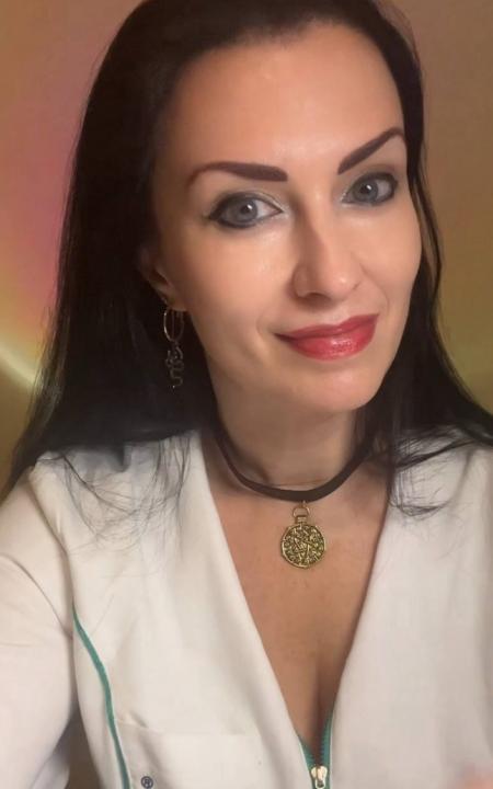 Webcam chat profile for Gracelyn