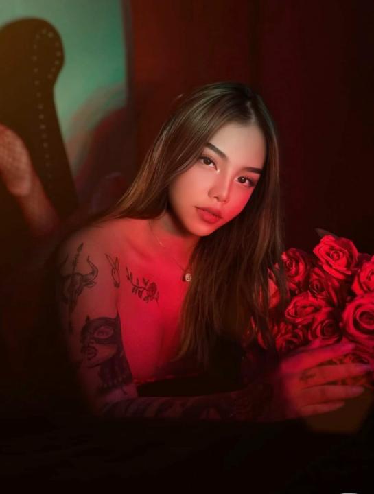 Webcam chat profile for QueenVixen: Bondage & discipline