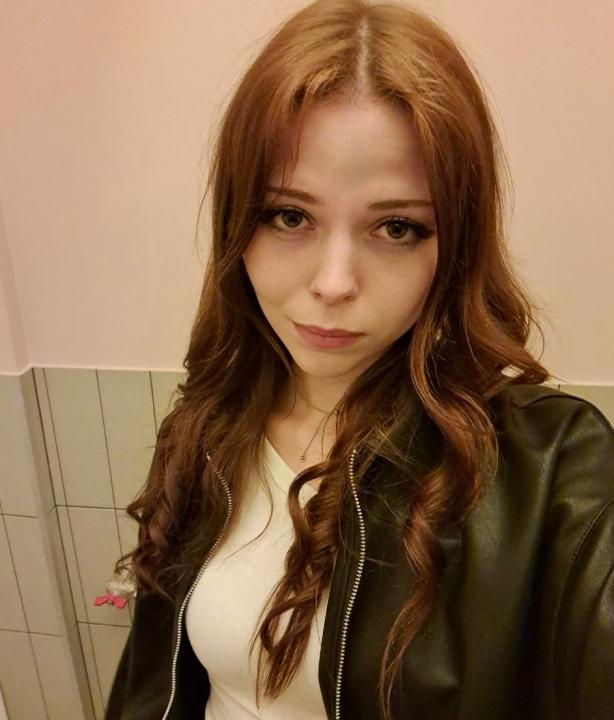 Webcam chat profile for AriaBelisse: Outfits