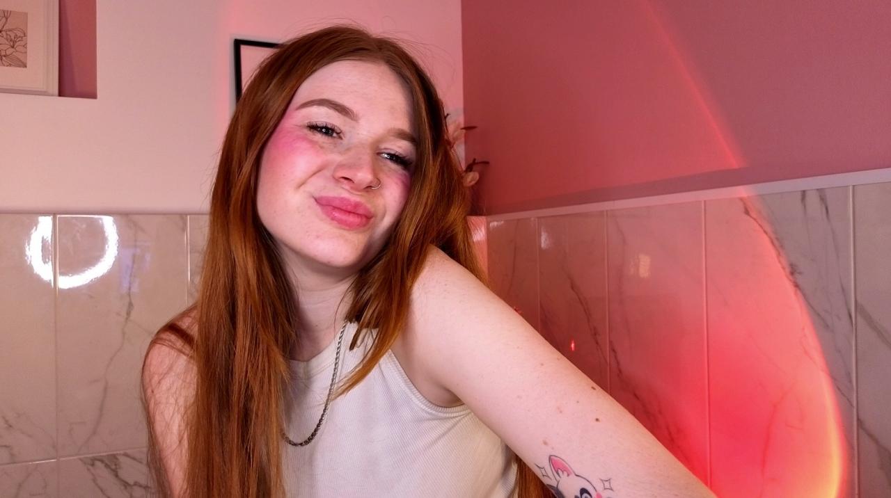 Webcam chat profile for RinKittyy: Legs, feet & shoes