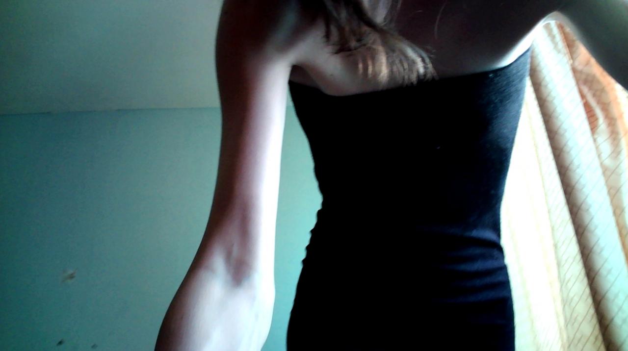 Webcam chat profile for Famefortune: Dancing