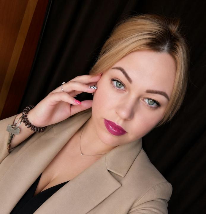 Webcam chat profile for PearlTemptation: Ask about my Hobbies