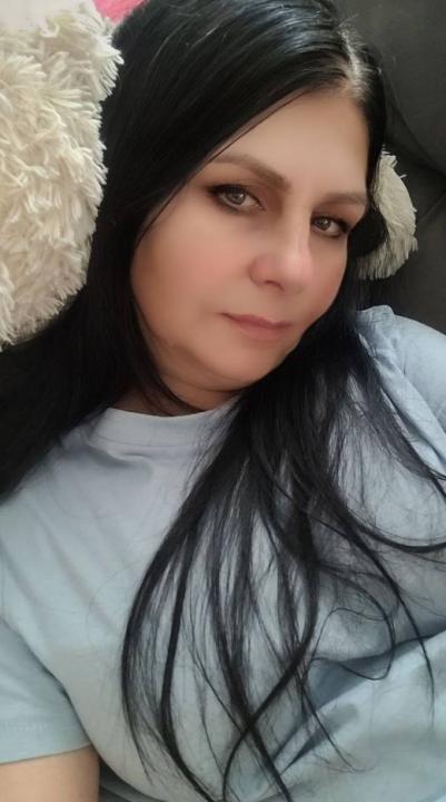 Webcam chat profile for Maurelle: Ask about my Hobbies