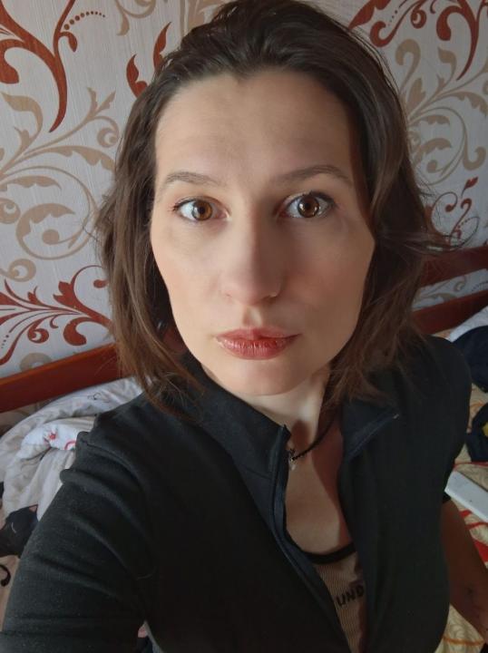 Webcam chat profile for DreamyIris