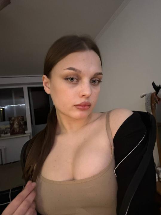 Webcam chat profile for Maribela: Lingerie & stockings