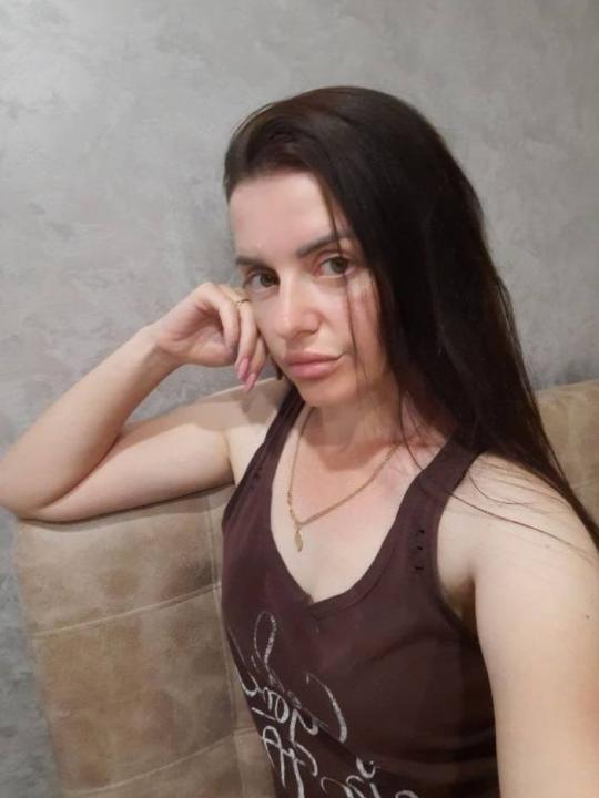 Webcam chat profile for Yasminaa1