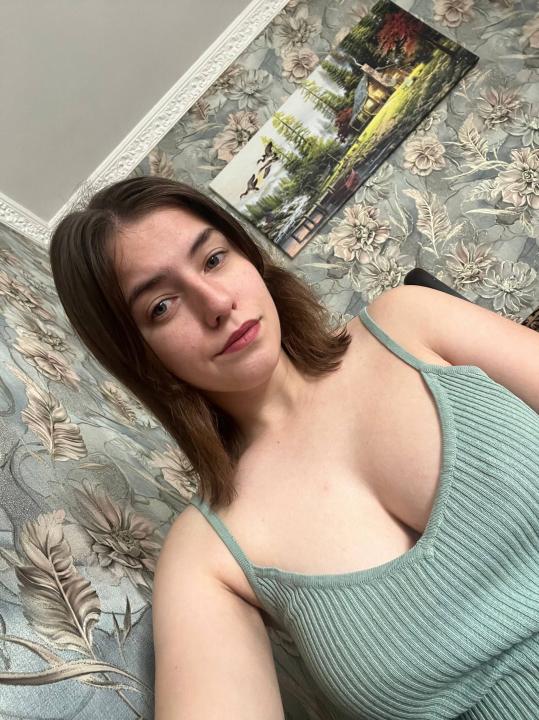 Webcam chat profile for babygirl111: Photography