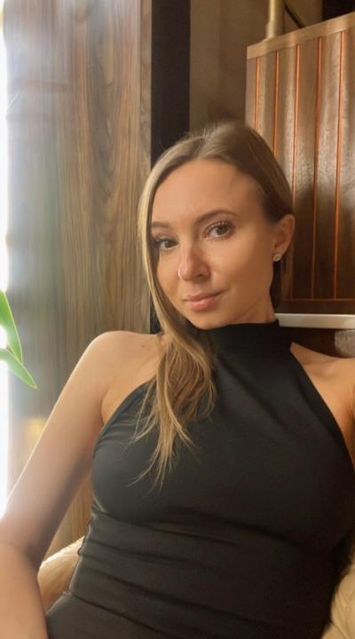 Webcam chat profile for BunnyRose: Ask about my Hobbies