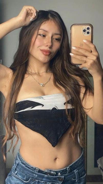 Webcam chat profile for Soyerika: Kissing